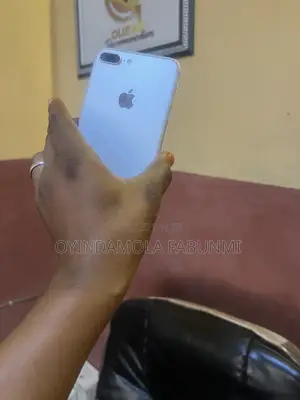 Apple iPhone 7 Plus 128 GB Silver