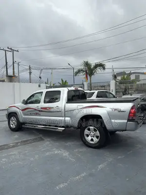 Toyota Tacoma 2014 Gray