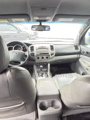 Toyota Tacoma 2014 Gray
