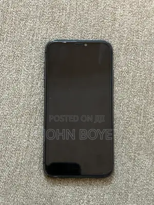 Apple iPhone 11 64 GB Black