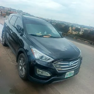 Hyundai Santa Fe 2016 Black