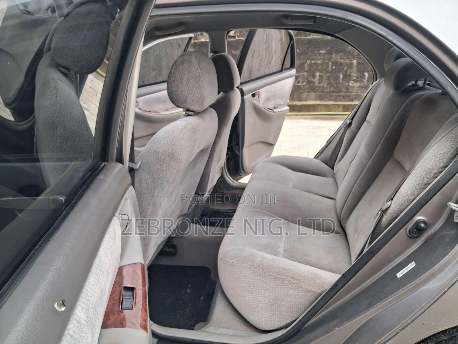 Toyota Corolla 2004 Gray