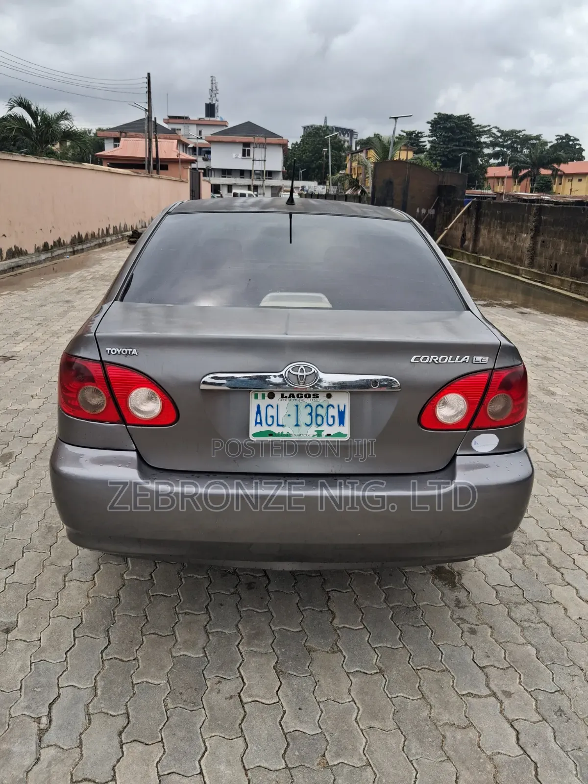 Toyota Corolla 2004 Gray