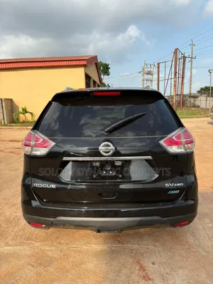 Nissan Rogue SV 4dr SUV AWD (2.5L 4cyl CVT) 2014 Black