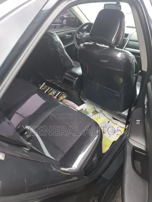 Toyota Camry SE 4dr Sedan (2.5L 4cyl 6A) 2016 Gray