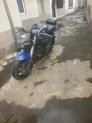 Honda CBR 2003 Blue