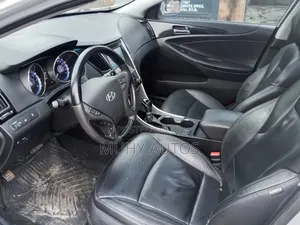 Hyundai Sonata 2012 Silver