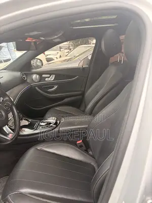 Mercedes-Benz E300 4Matic AWD Sedan (2.0L 4cyl 9A) 2017 Silver