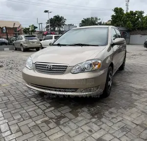 Toyota Corolla 1.6 Sol 2004 Gold