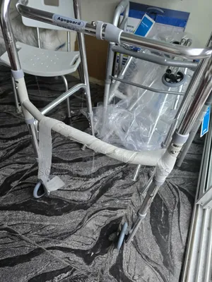 Quality Foldable Rolling Walking Frame With Tire /Wheels