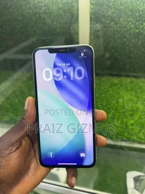Apple iPhone 11 Pro Max 64 GB White