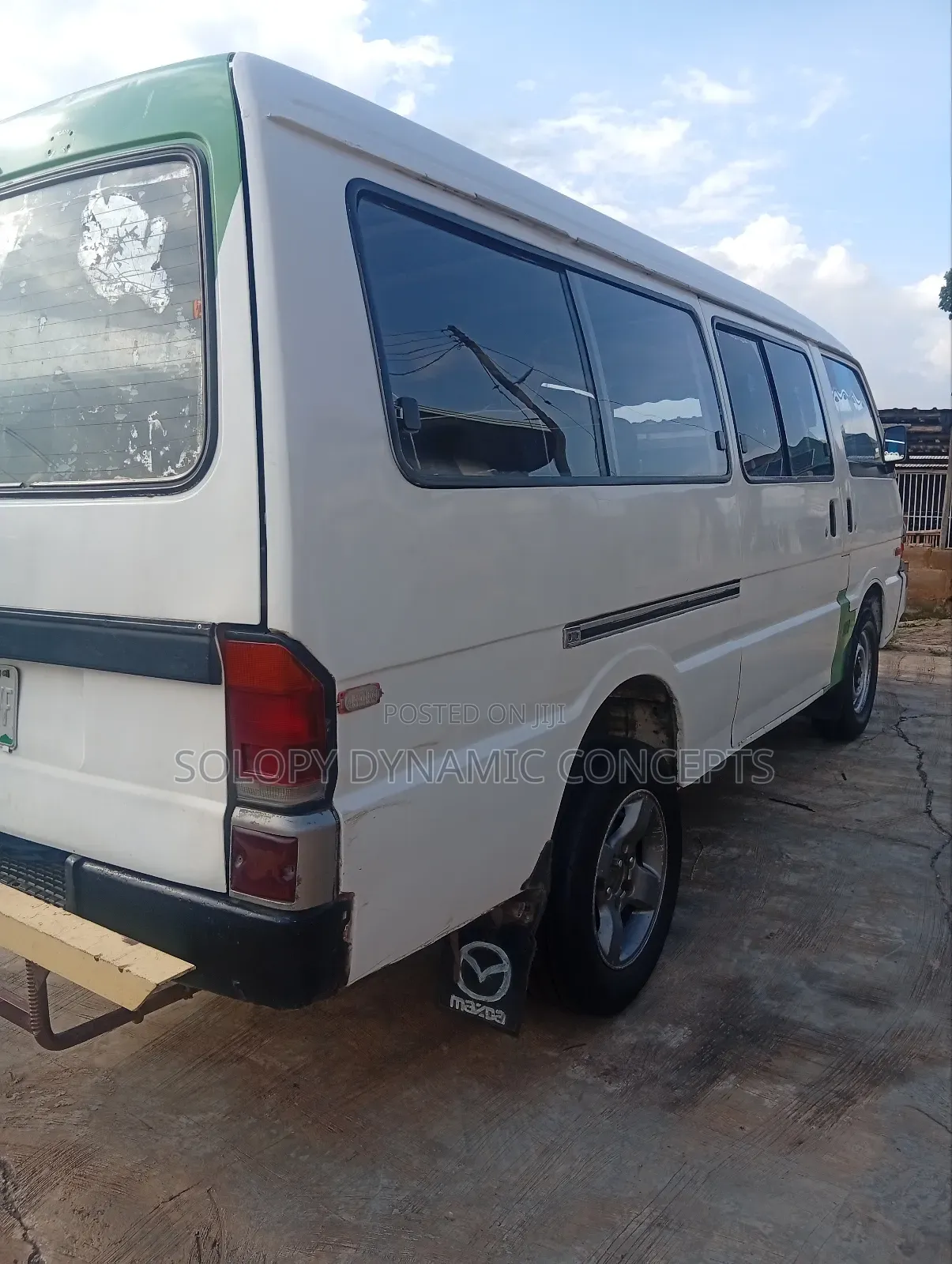 Mazda E2200 1995 White