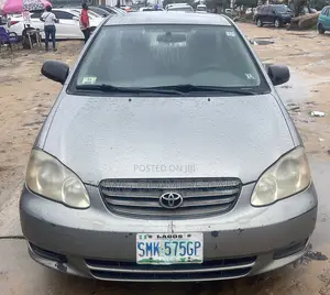 Toyota Corolla LE 2004 Gray