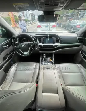 Toyota Highlander 2017 Silver