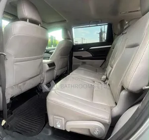 Toyota Highlander 2017 Silver
