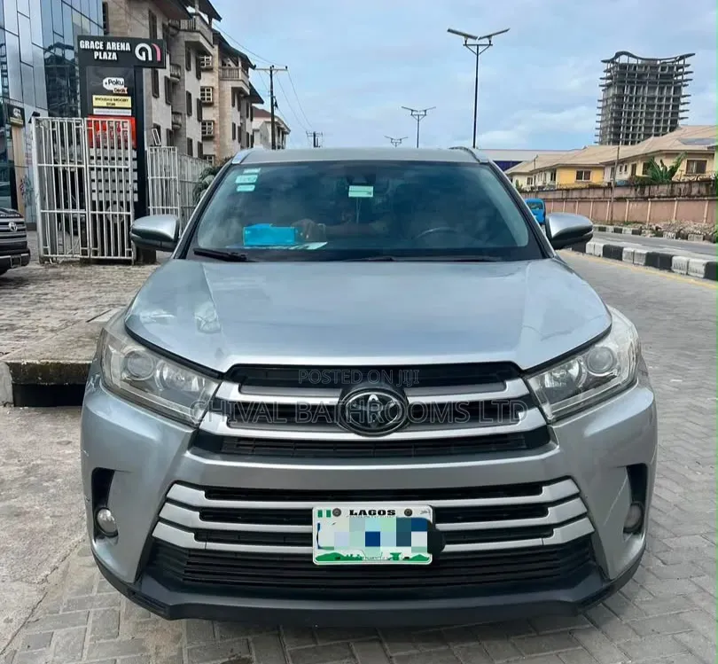 Toyota Highlander 2017 Silver
