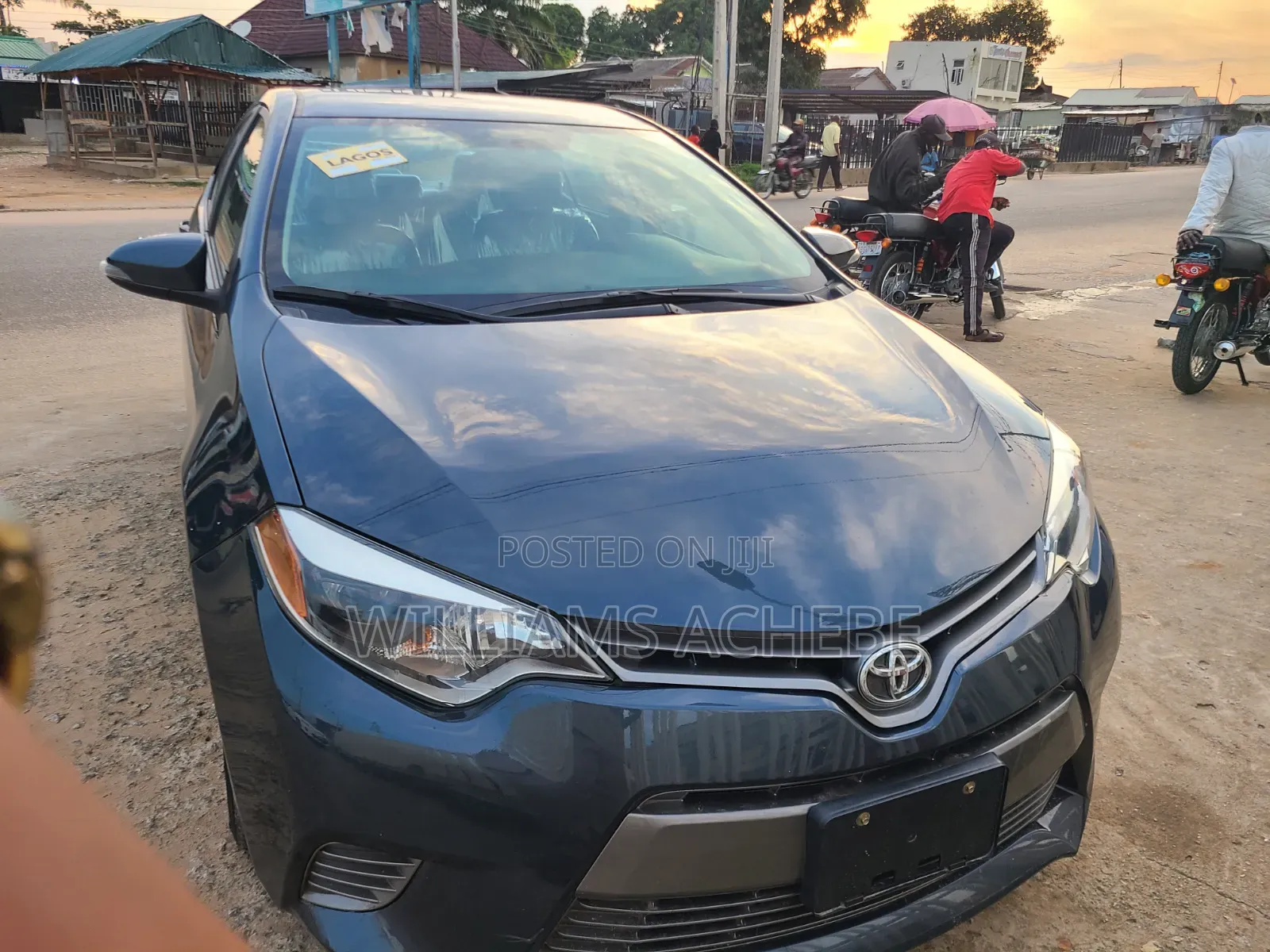 Toyota Corolla 2017 Gray