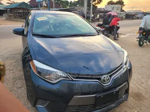 Toyota Corolla 2017 Gray