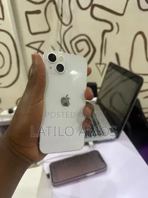 Apple iPhone 13 128 GB White