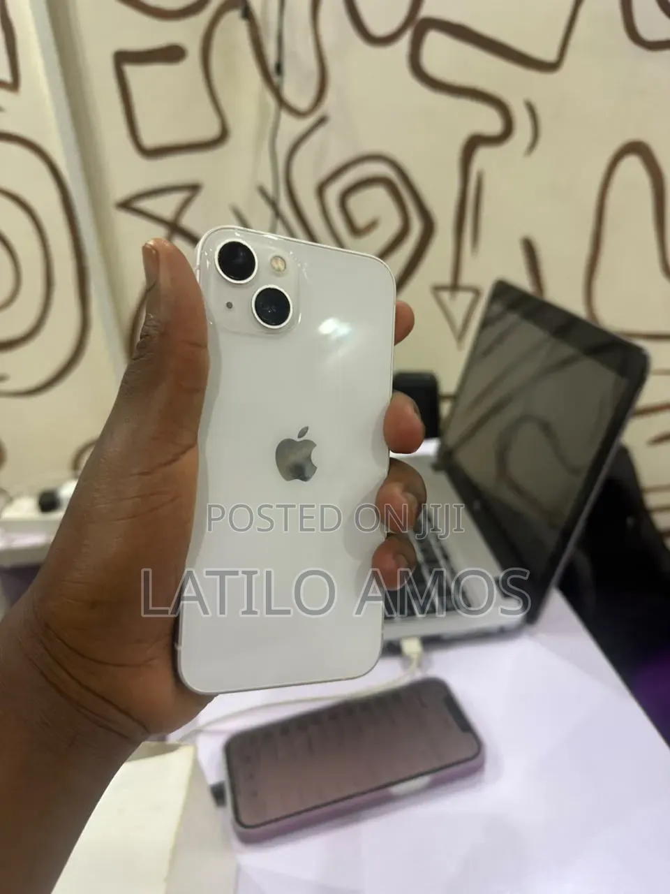 Apple iPhone 13 128 GB White