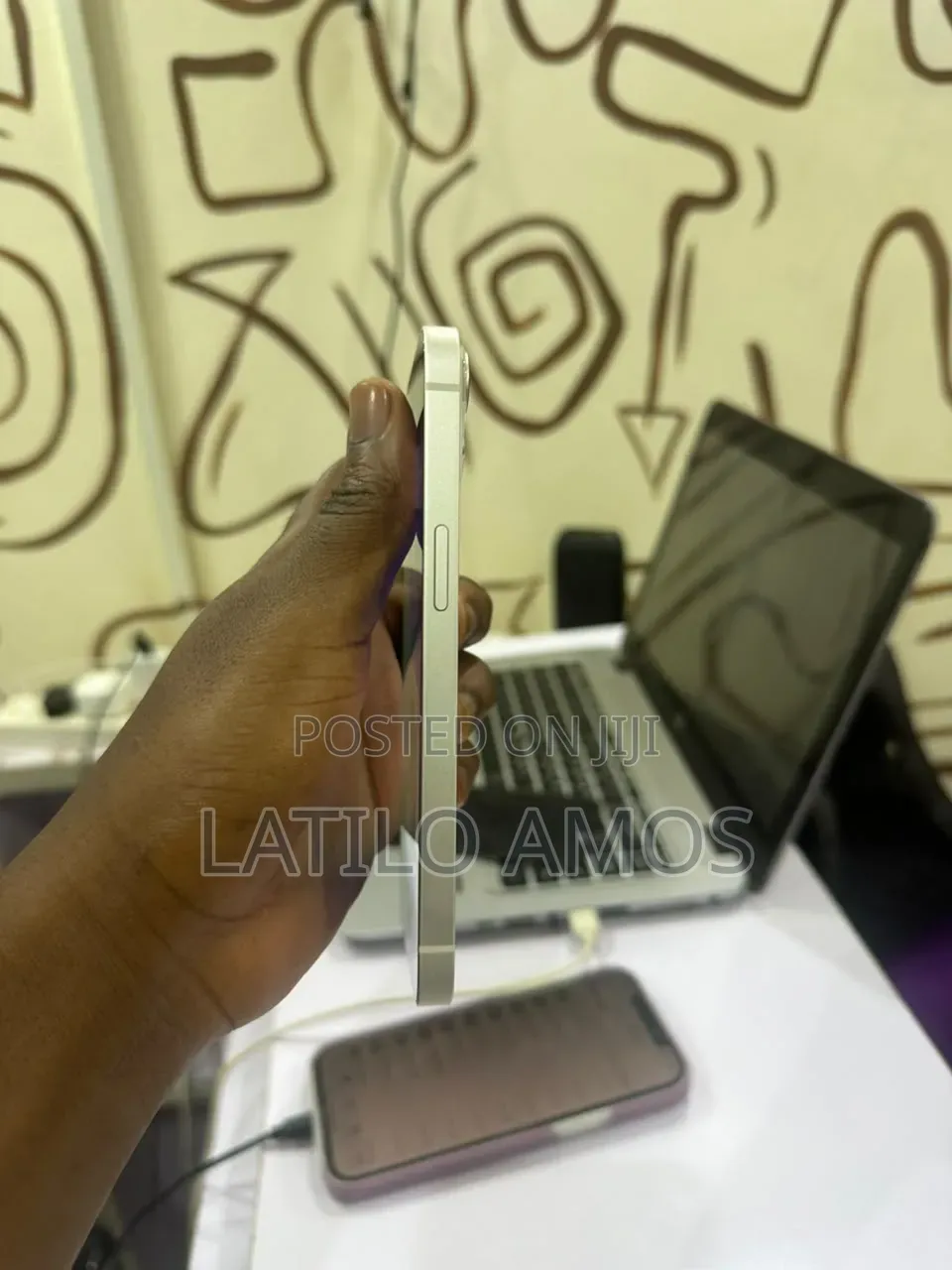 Apple iPhone 13 128 GB White