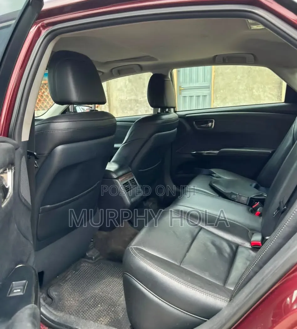 Toyota Avalon 2013 Red
