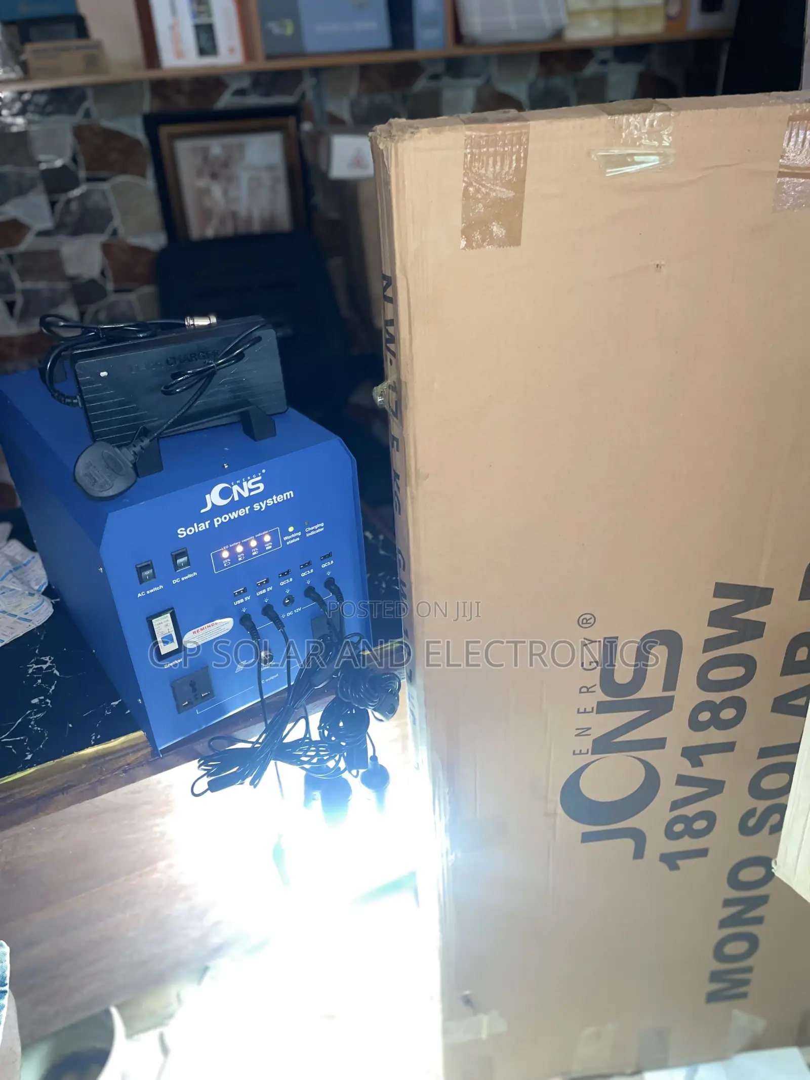 1800w Solar Generator Comes With Panels