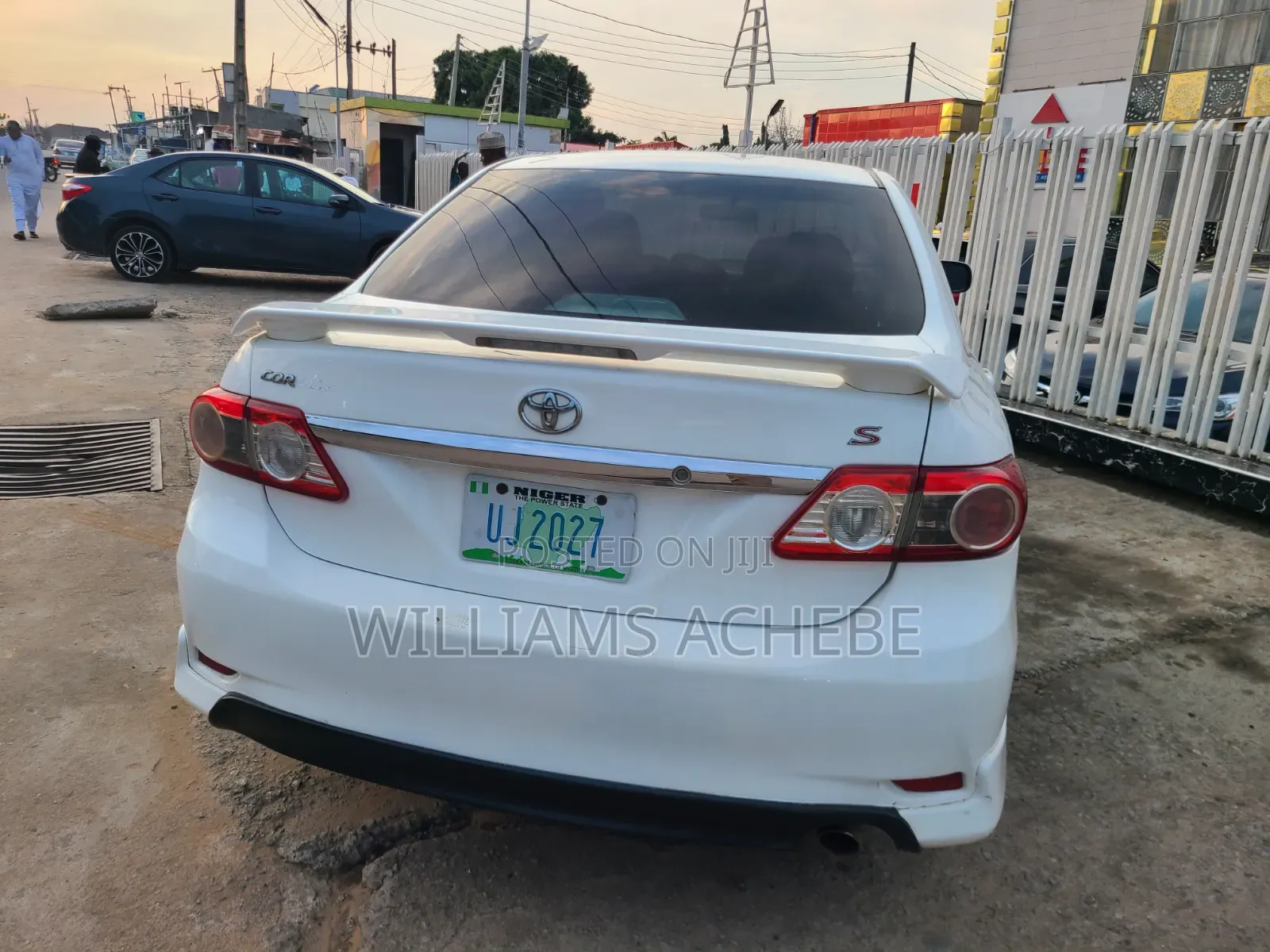 Toyota Corolla 2012 White