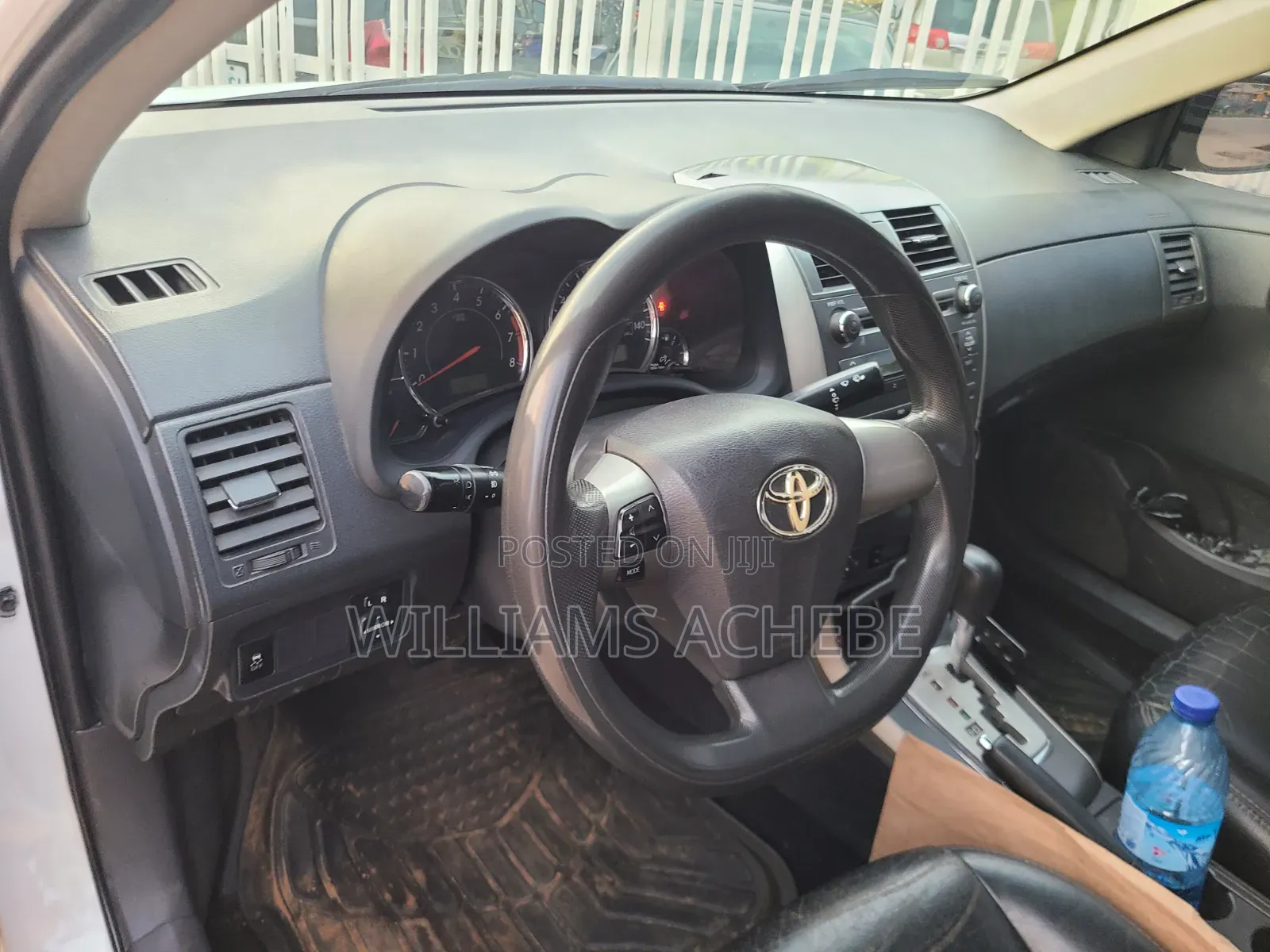 Toyota Corolla 2012 White