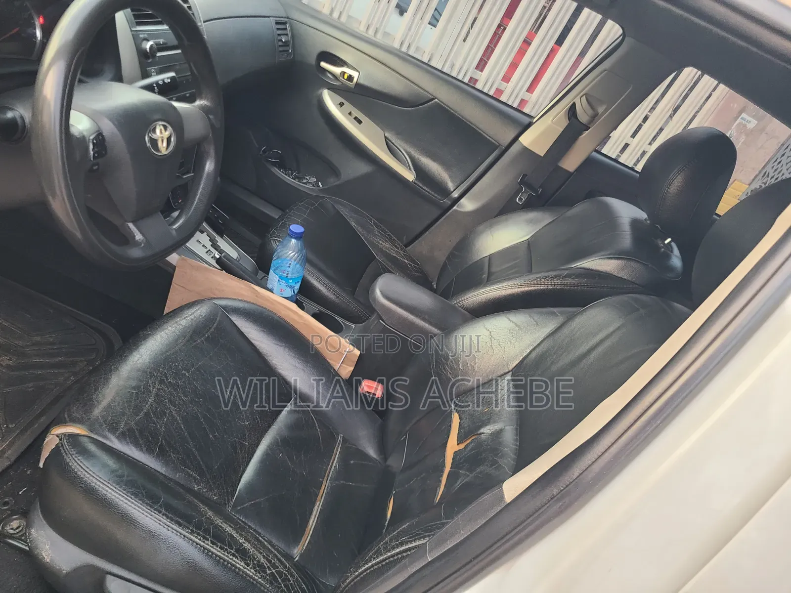 Toyota Corolla 2012 White