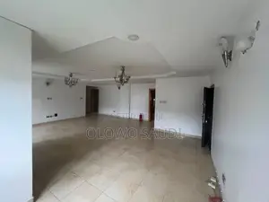 3bdrm Apartment in Oniru Estae, Victoria Island for rent