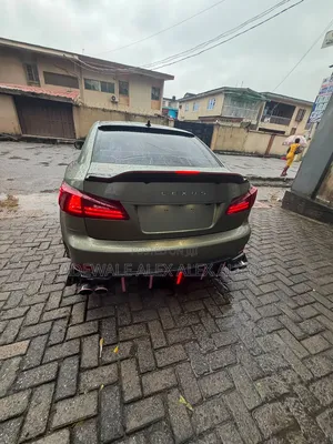 Lexus IS 2008 Green