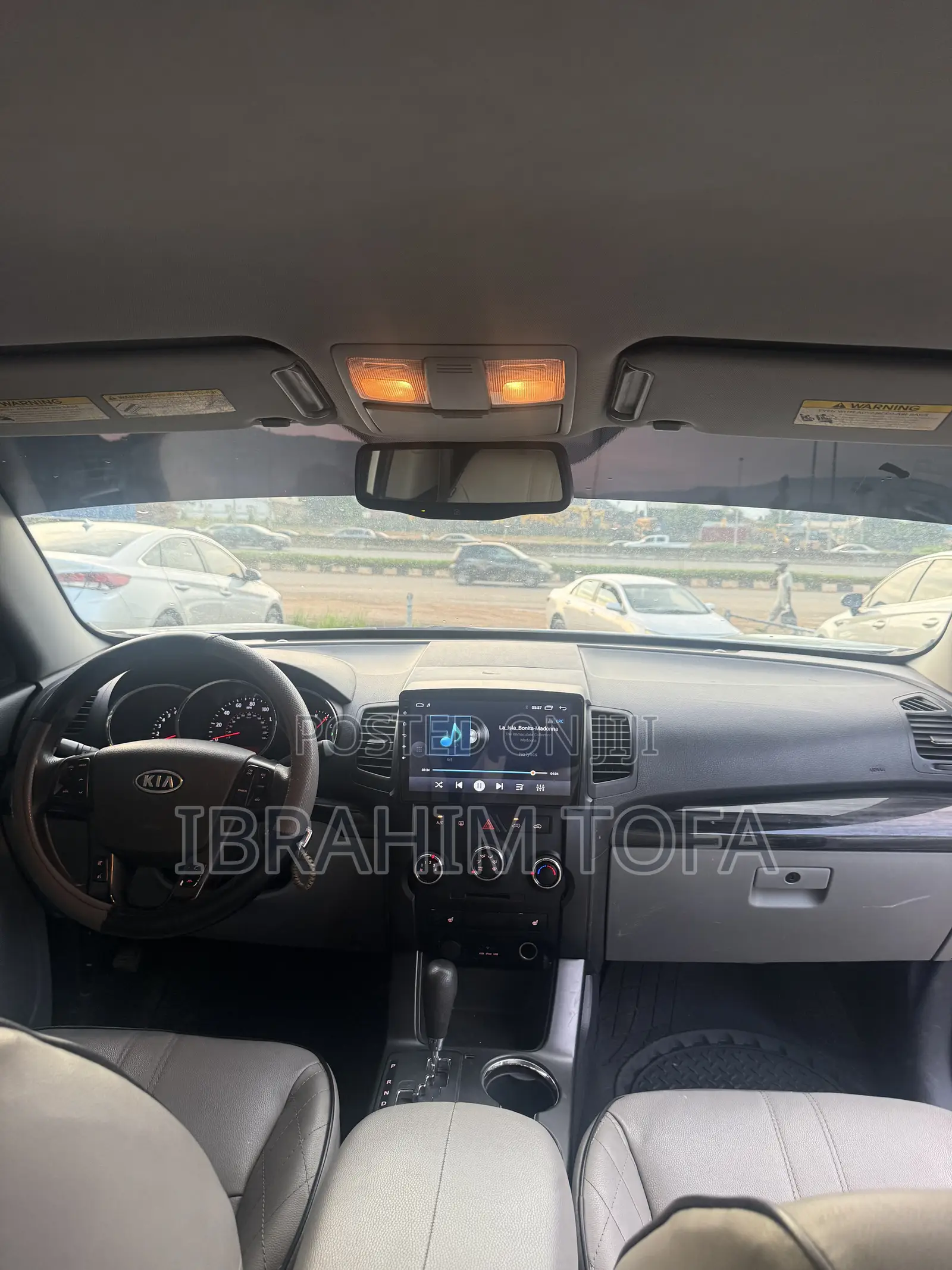 Kia Sorento 2012 Silver