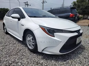 Toyota Corolla 2022 White