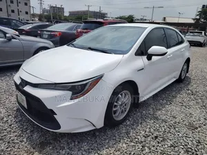 Toyota Corolla 2022 White