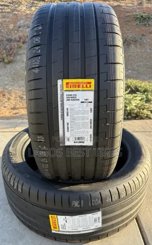  Premium Pirelli P Zero PZ5 285/40 R22 Tires
