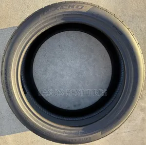  Premium Pirelli P Zero PZ5 285/40 R22 Tires