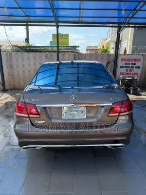 Mercedes-Benz E300 2013