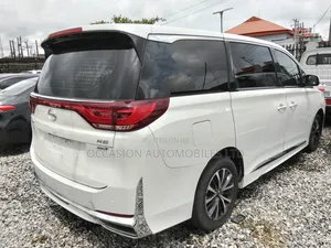 GAC GM8 2024 White