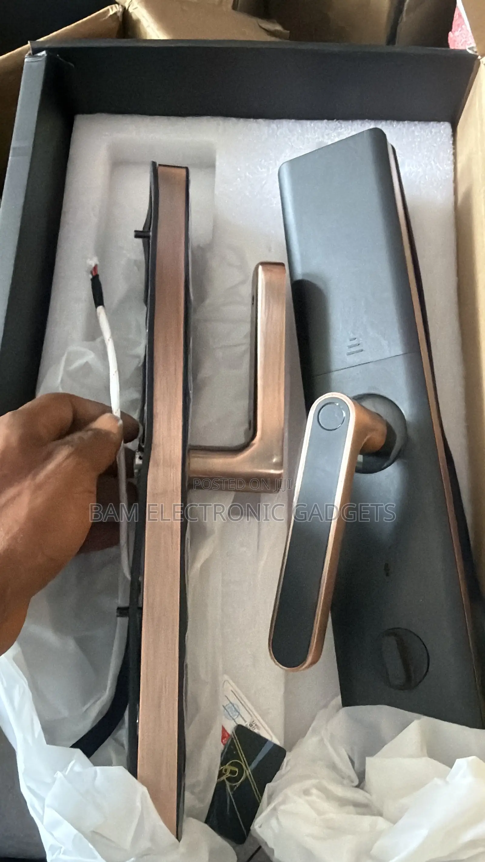 Qiality Fingerprint SmartLock - Tuya