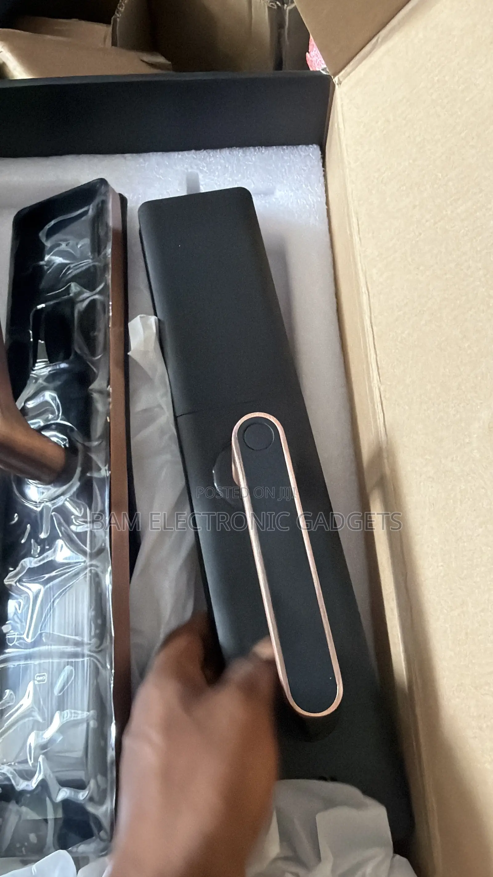 Qiality Fingerprint SmartLock - Tuya