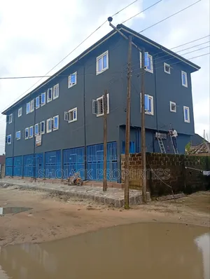 Furnished 1bdrm Block of Flats in Rumuokwurushi By, Obio-Akpor for rent