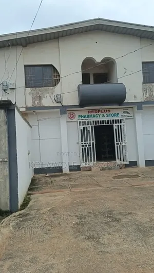 3bdrm Block of Flats in Abaranje for sale