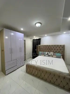 Furnished 4bdrm Apartment in New Road, Chevron for rent
