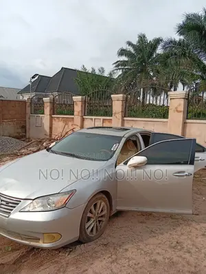Lexus ES 350 2010 Silver