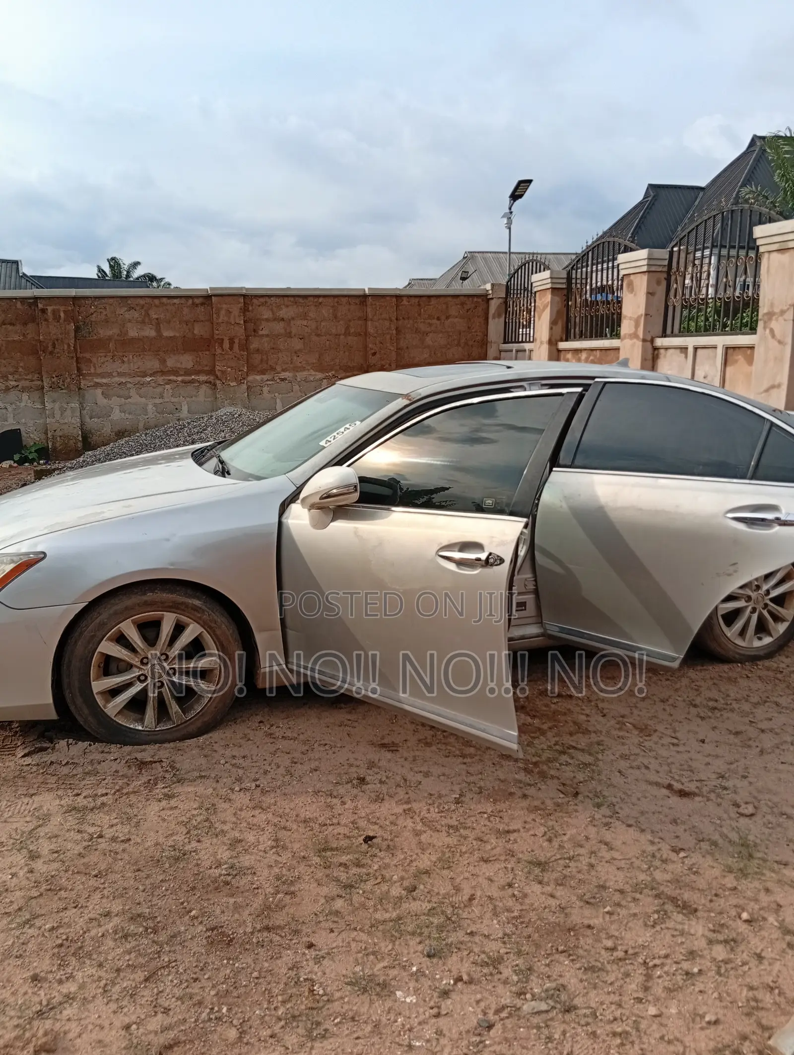 Lexus ES 350 2010 Silver