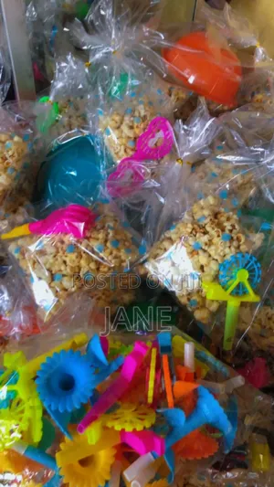 Popcorn With Toys/Gift for Party