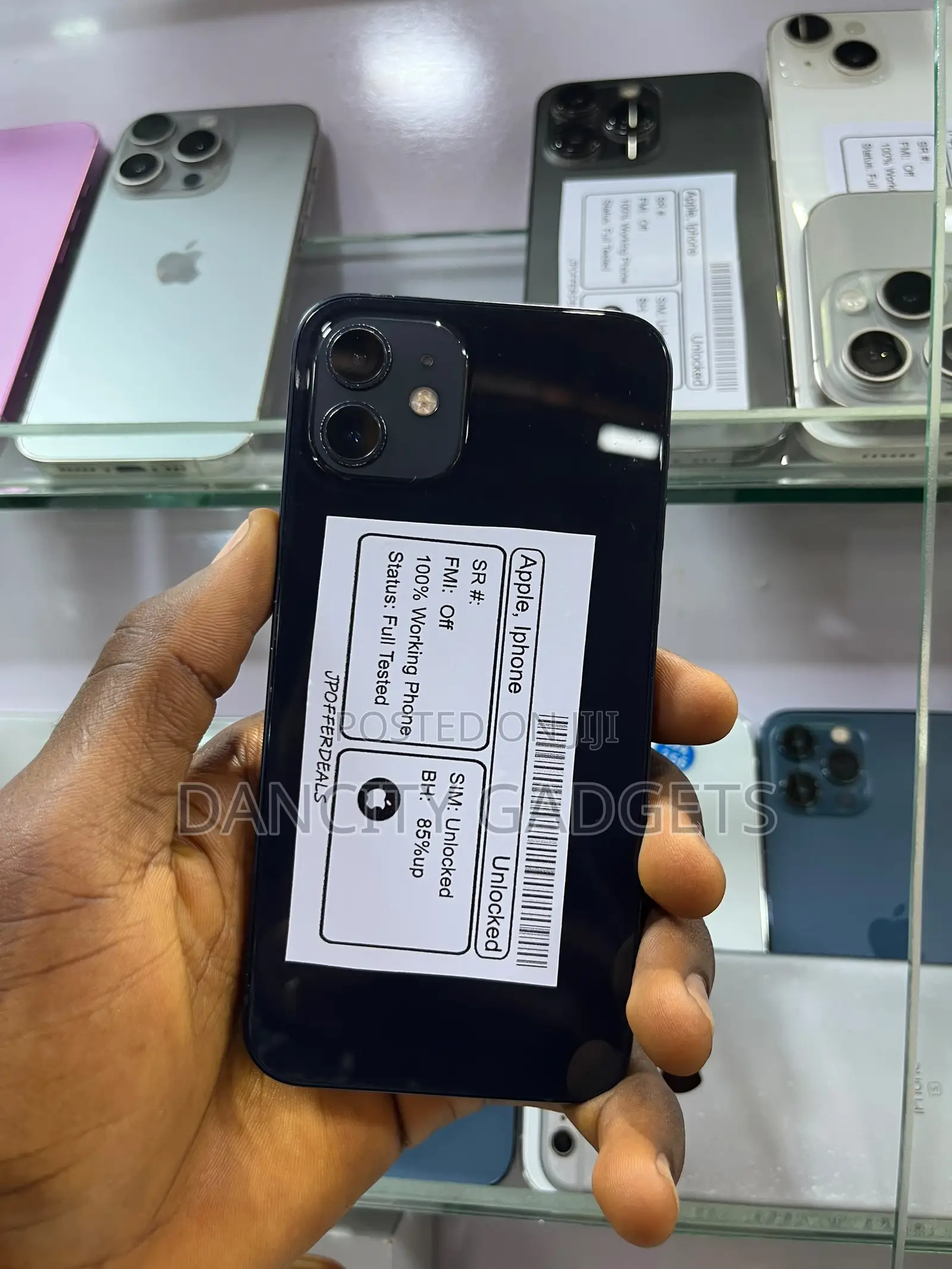 Apple iPhone 12 64 GB Black