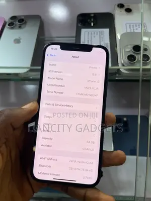 Apple iPhone 12 64 GB Black