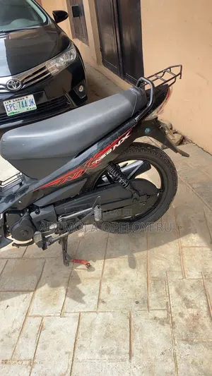 TVS Neo NX 2026 Black